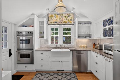166 Shore Road Chatham MA 02633