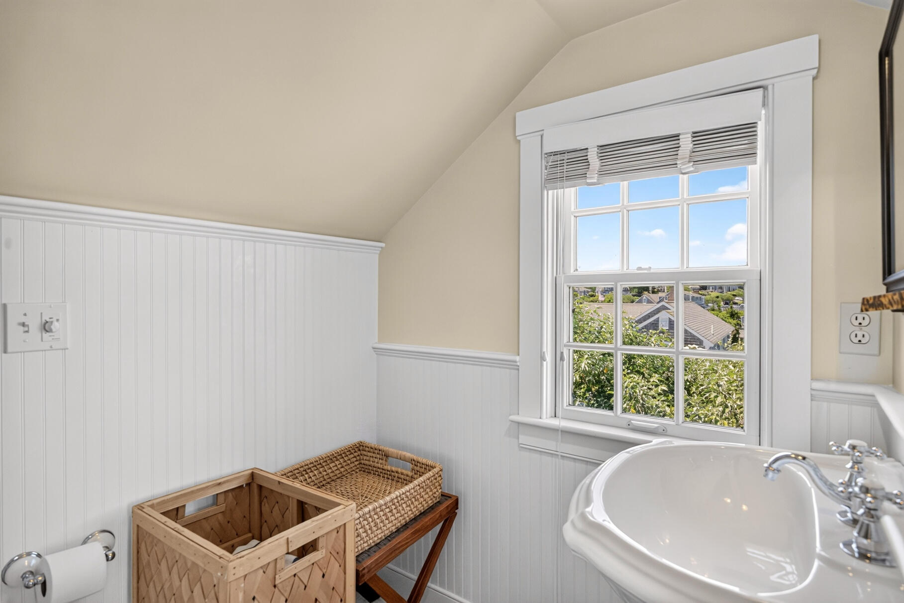 166 Shore Road Chatham MA 02633