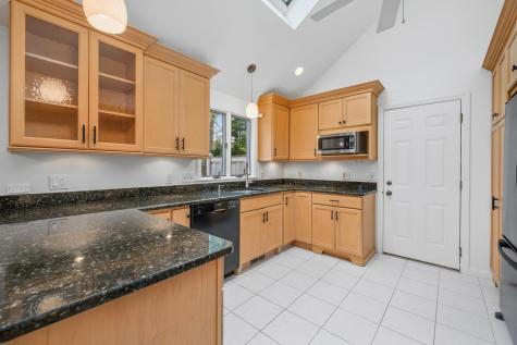 100 Statice Lane Barnstable MA 02601