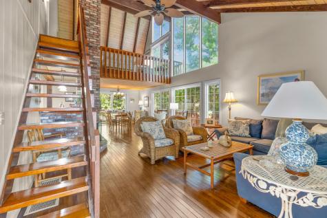 35 Waterway Mashpee MA 02649