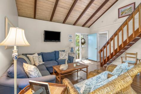 35 Waterway Mashpee MA 02649