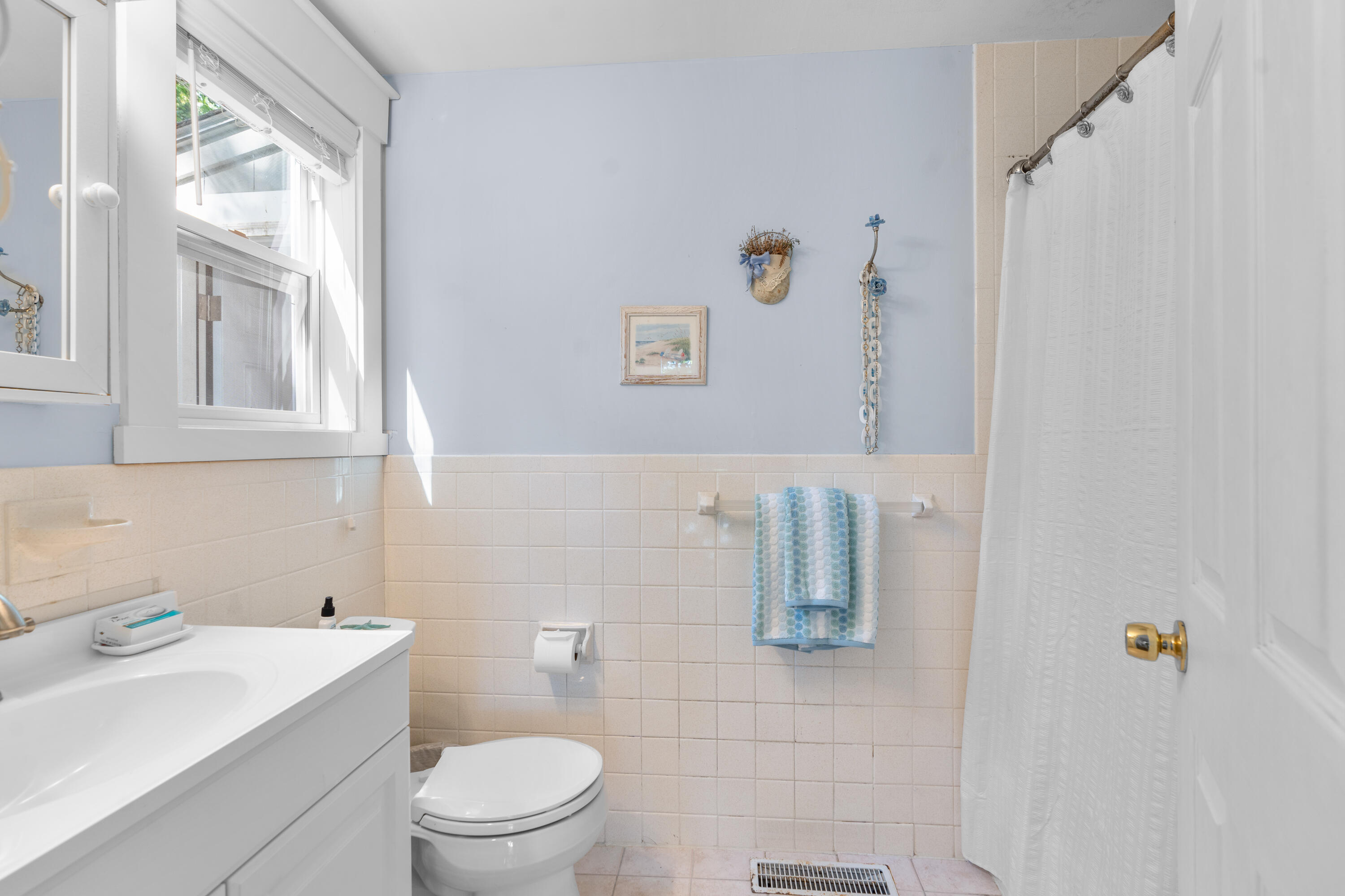 35 Waterway Mashpee MA 02649