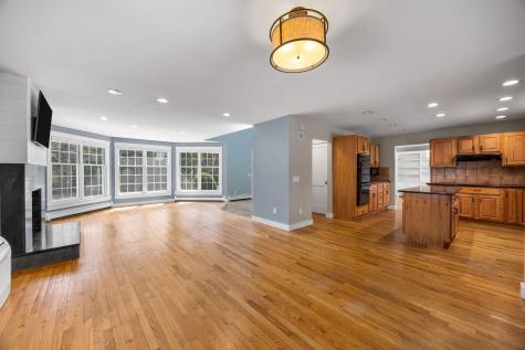 1 Boat House Drive Wareham MA 02571