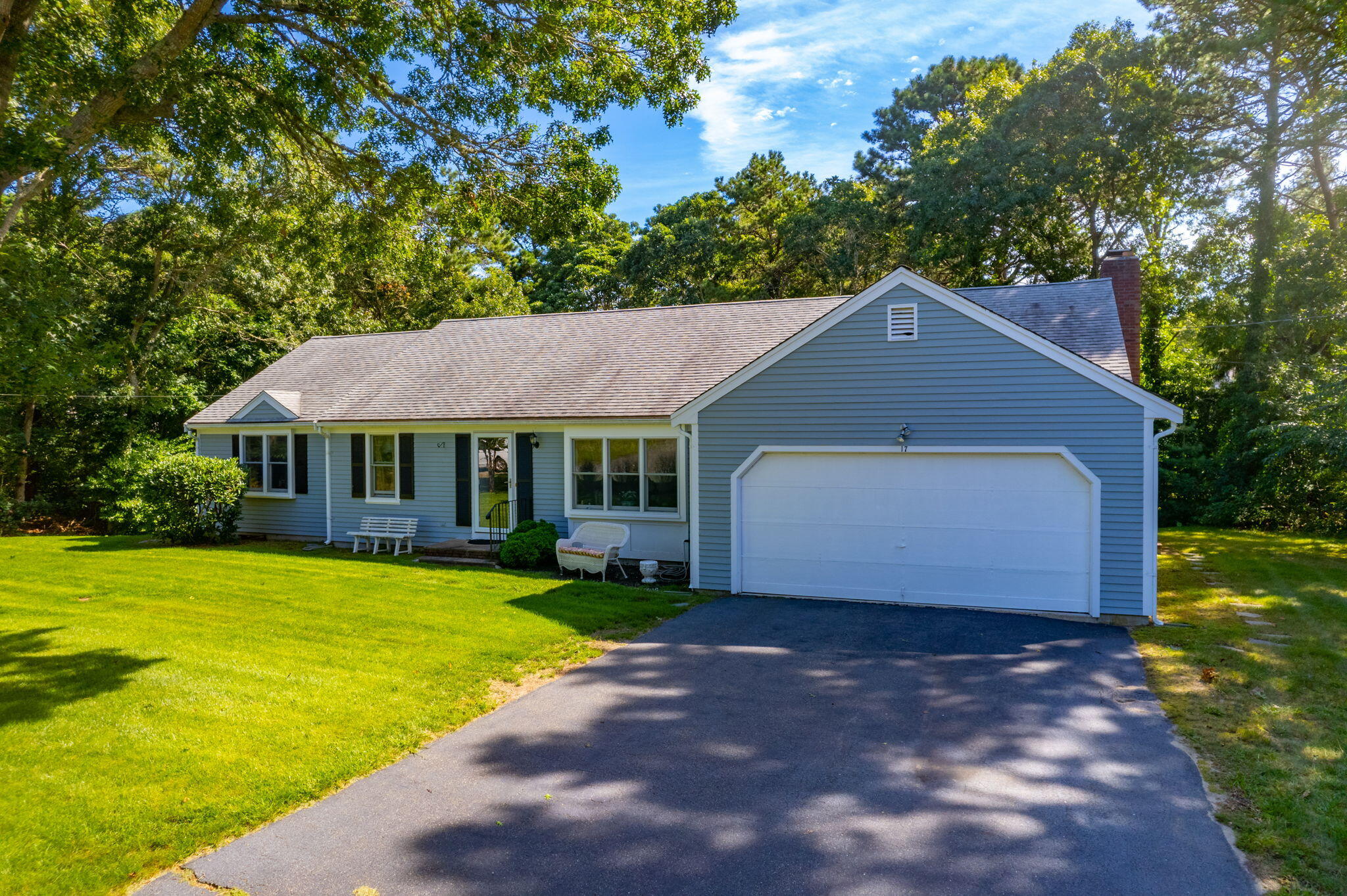 17 Woodcrest Lane Yarmouth MA 02673