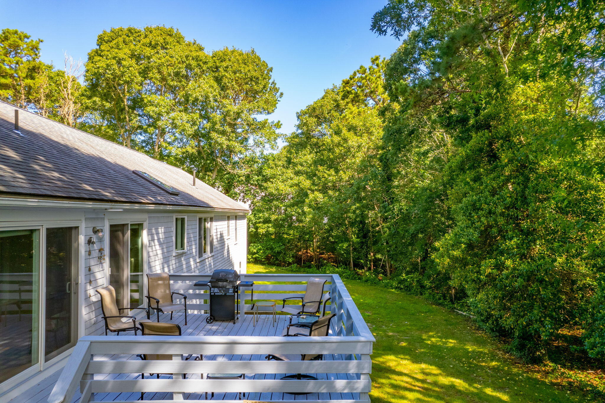 17 Woodcrest Lane Yarmouth MA 02673