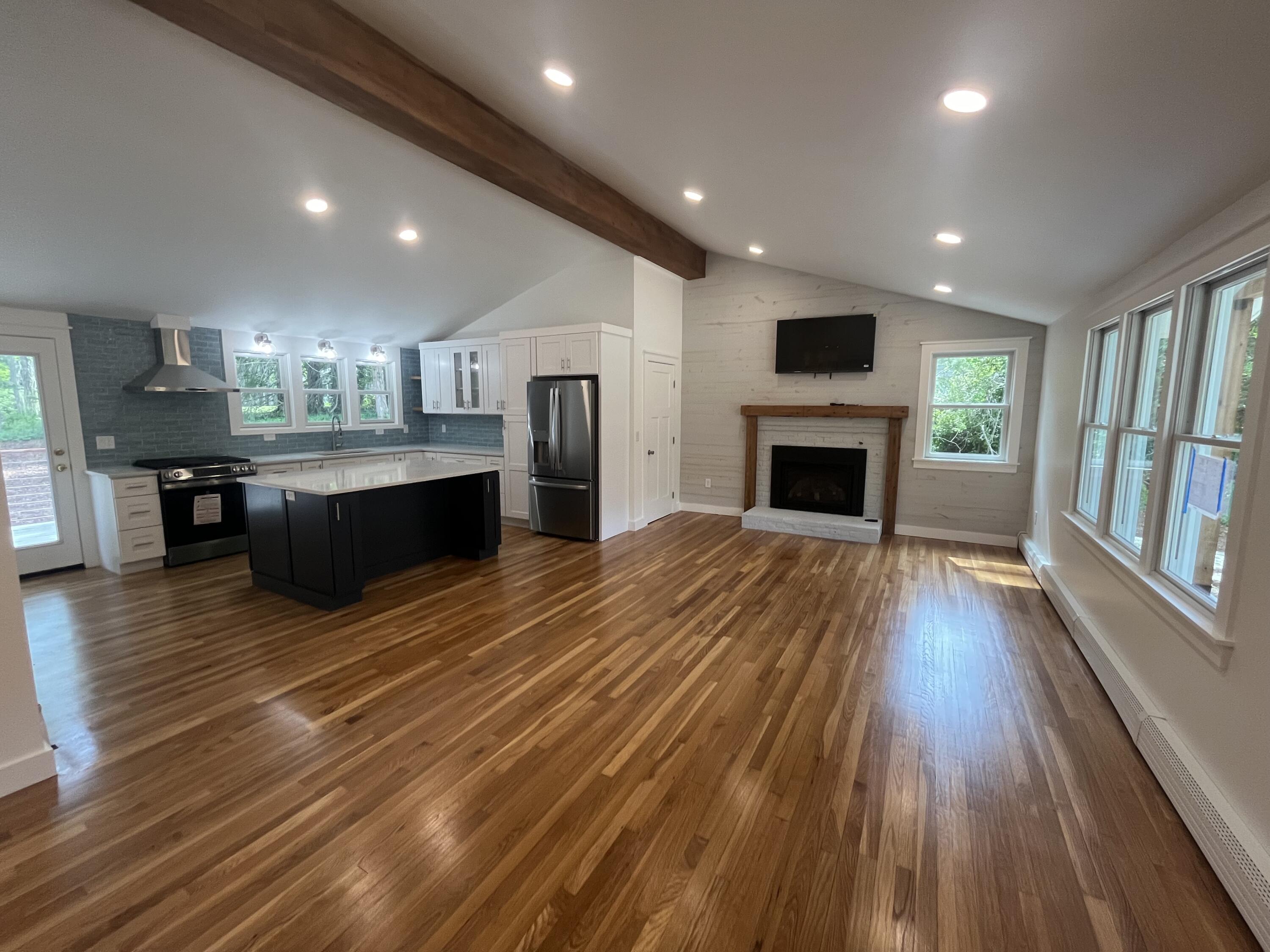 76 Sippewissett Road Falmouth MA 02540