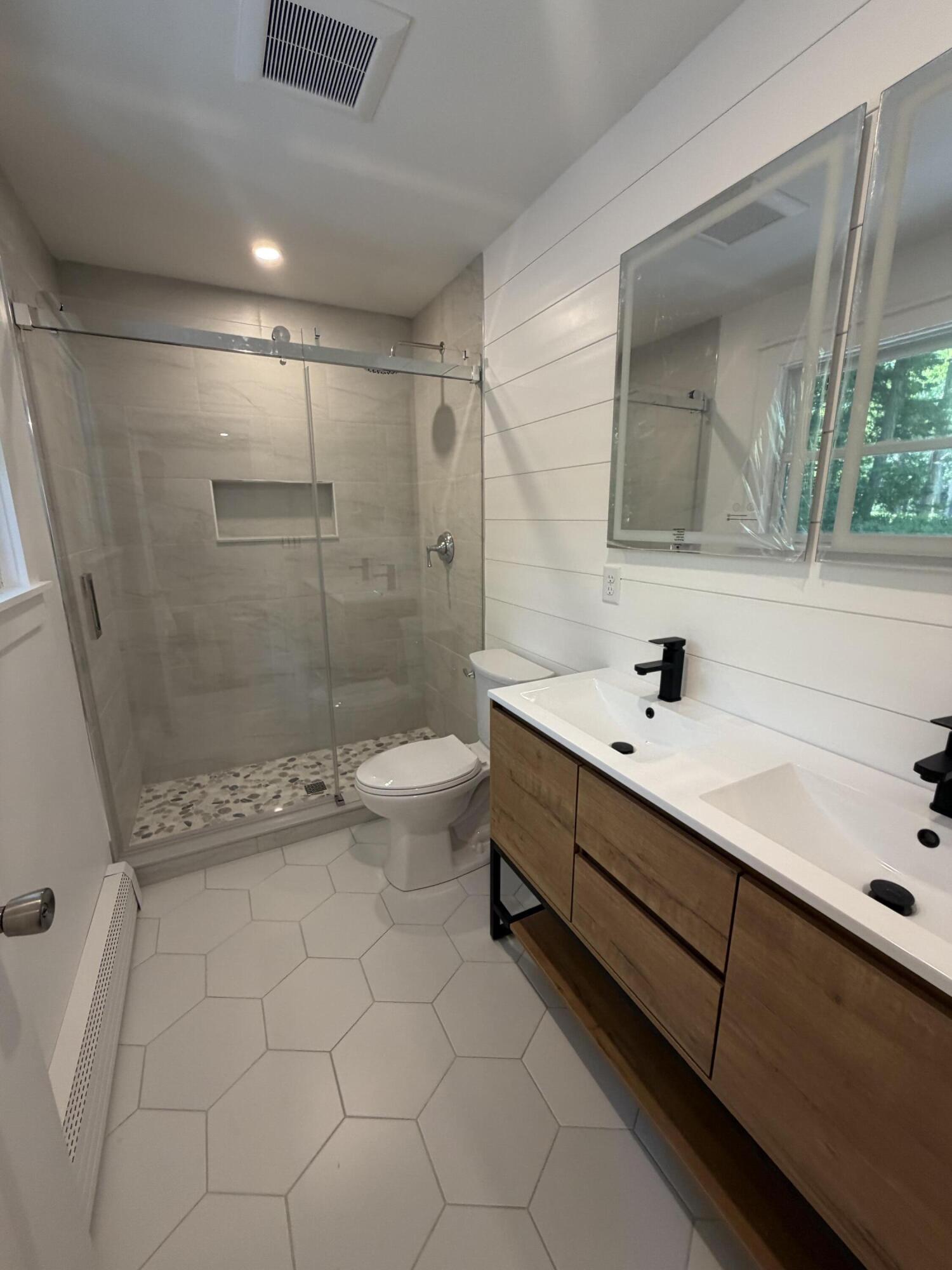76 Sippewissett Road Falmouth MA 02540