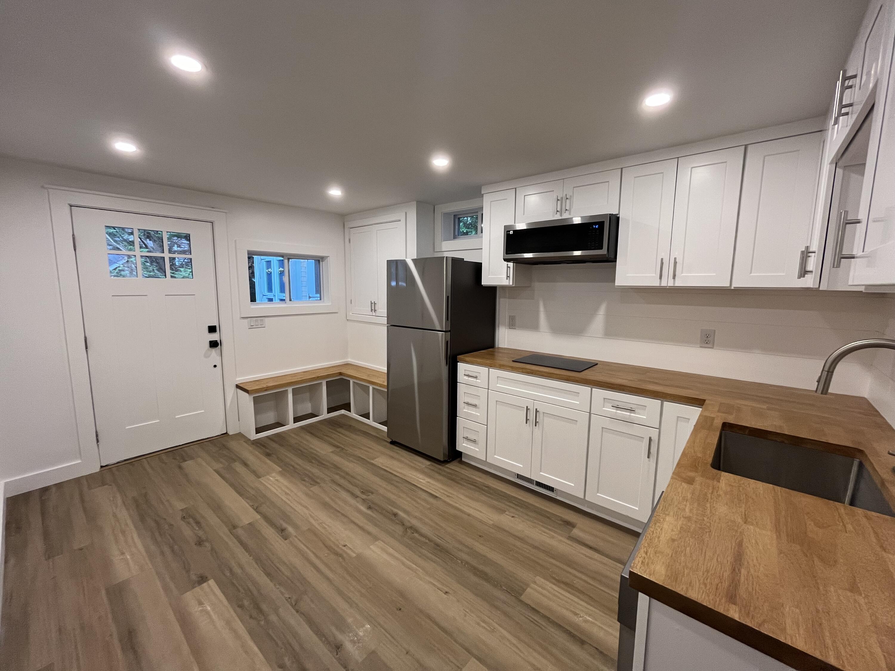 76 Sippewissett Road Falmouth MA 02540