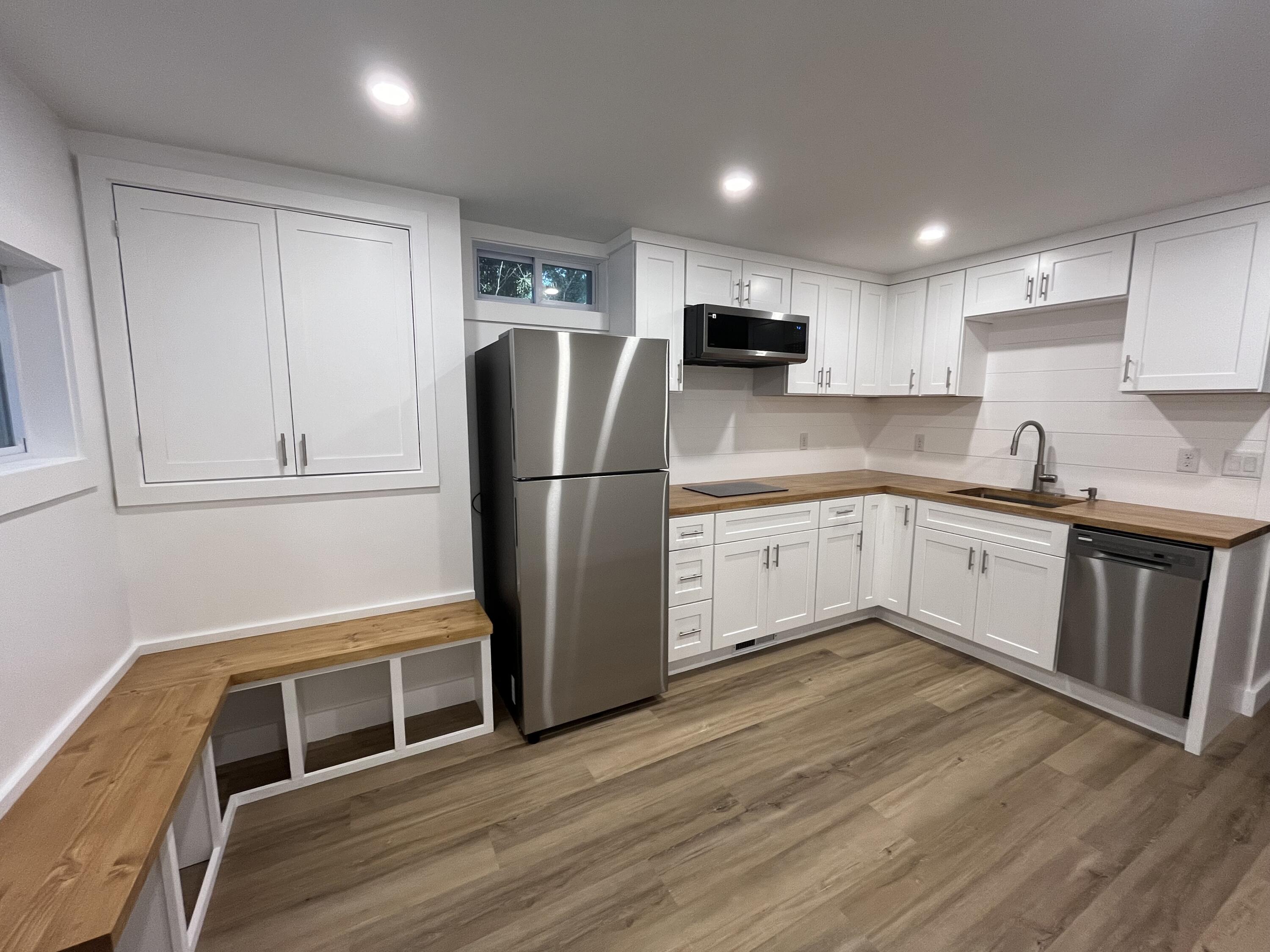 76 Sippewissett Road Falmouth MA 02540