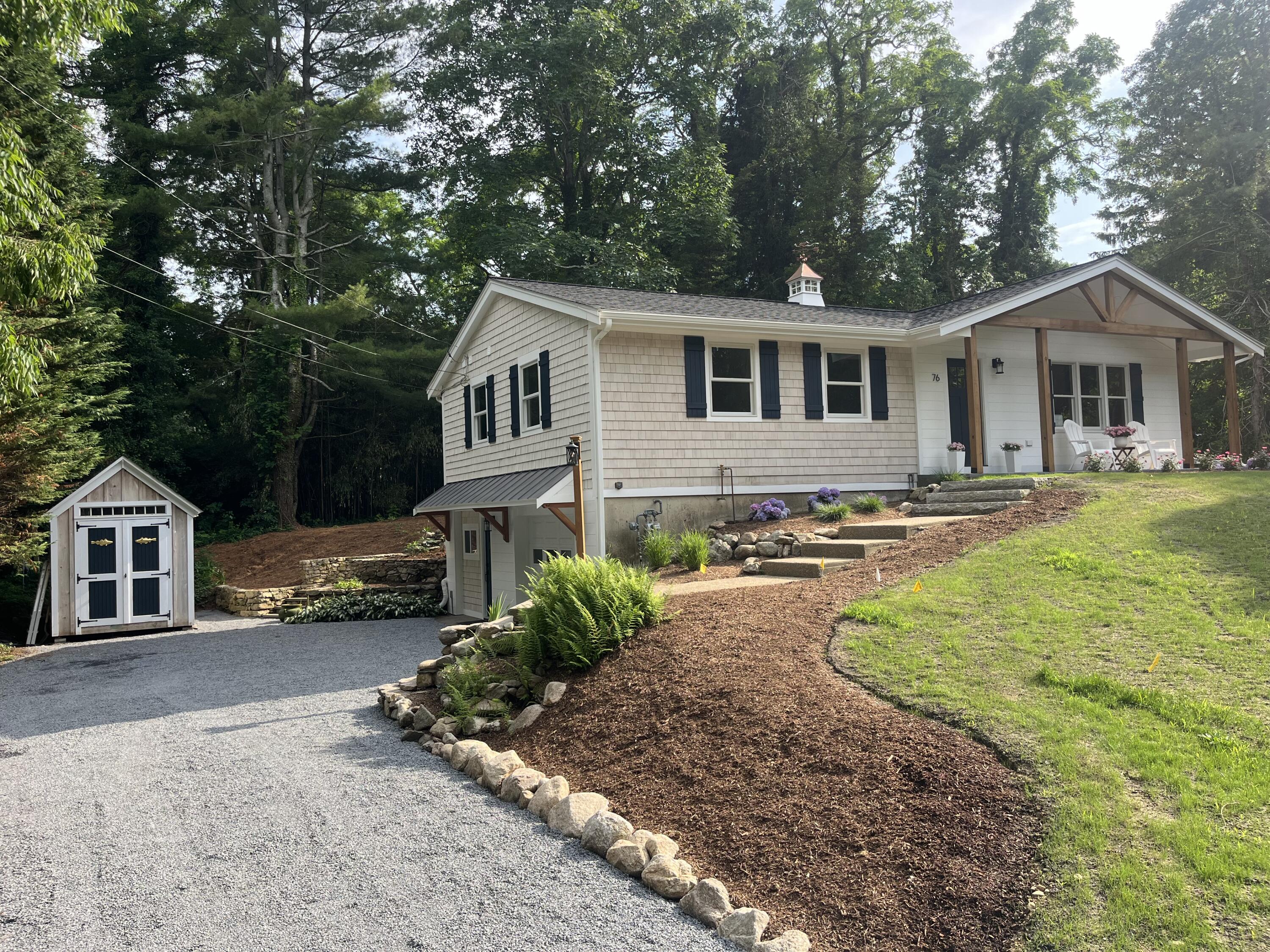 76 Sippewissett Road Falmouth MA 02540