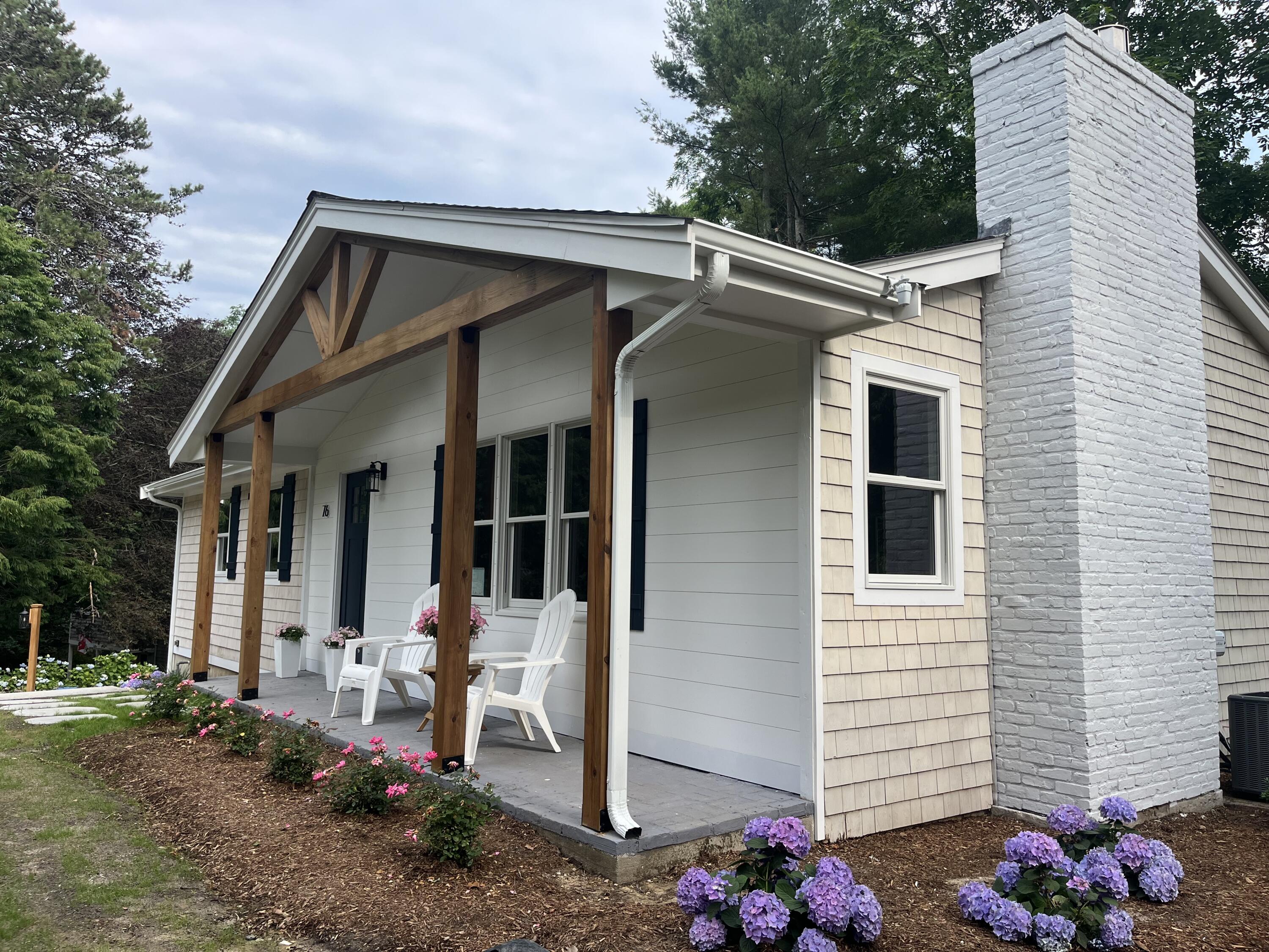 76 Sippewissett Road Falmouth MA 02540