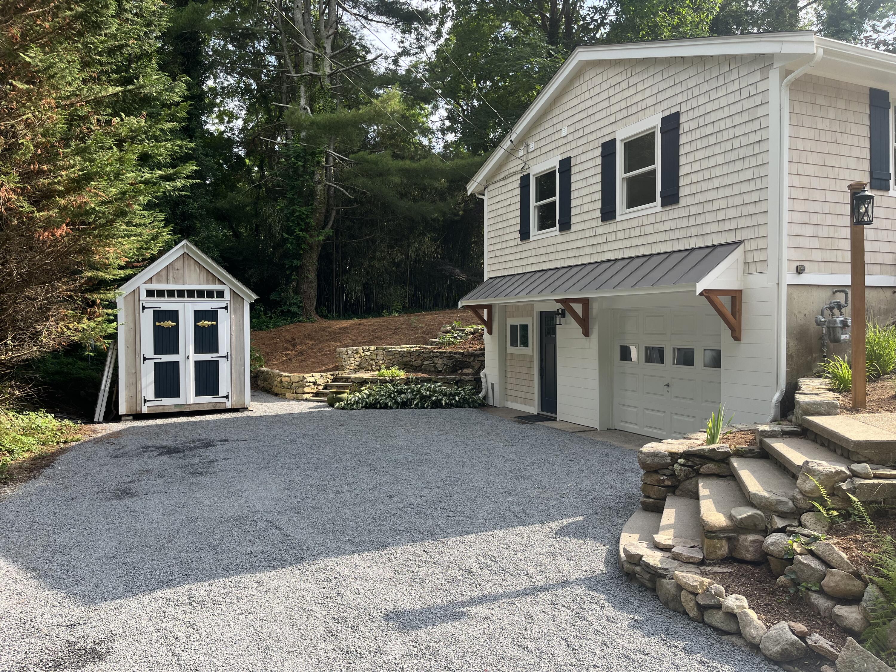 76 Sippewissett Road Falmouth MA 02540