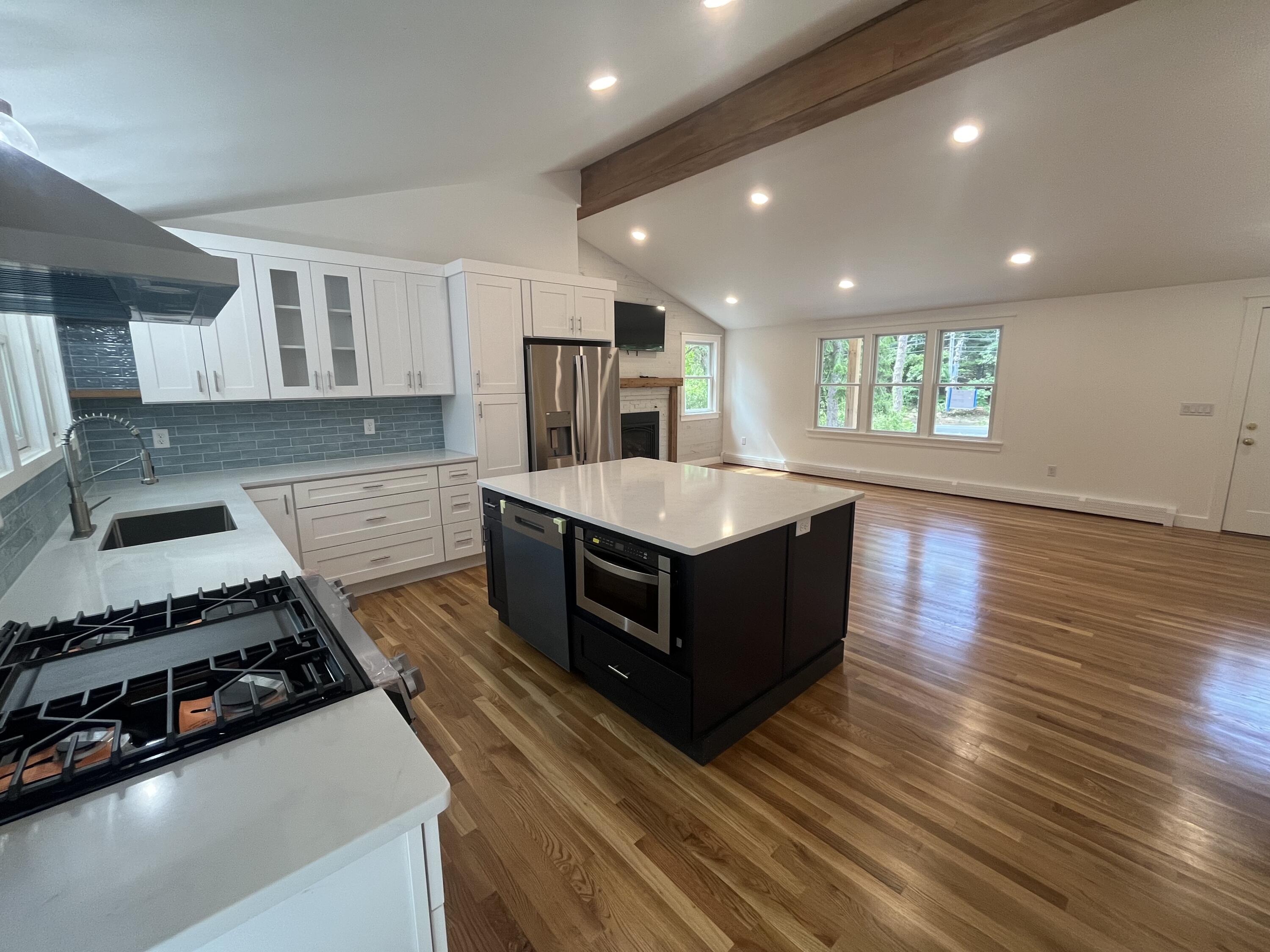 76 Sippewissett Road Falmouth MA 02540