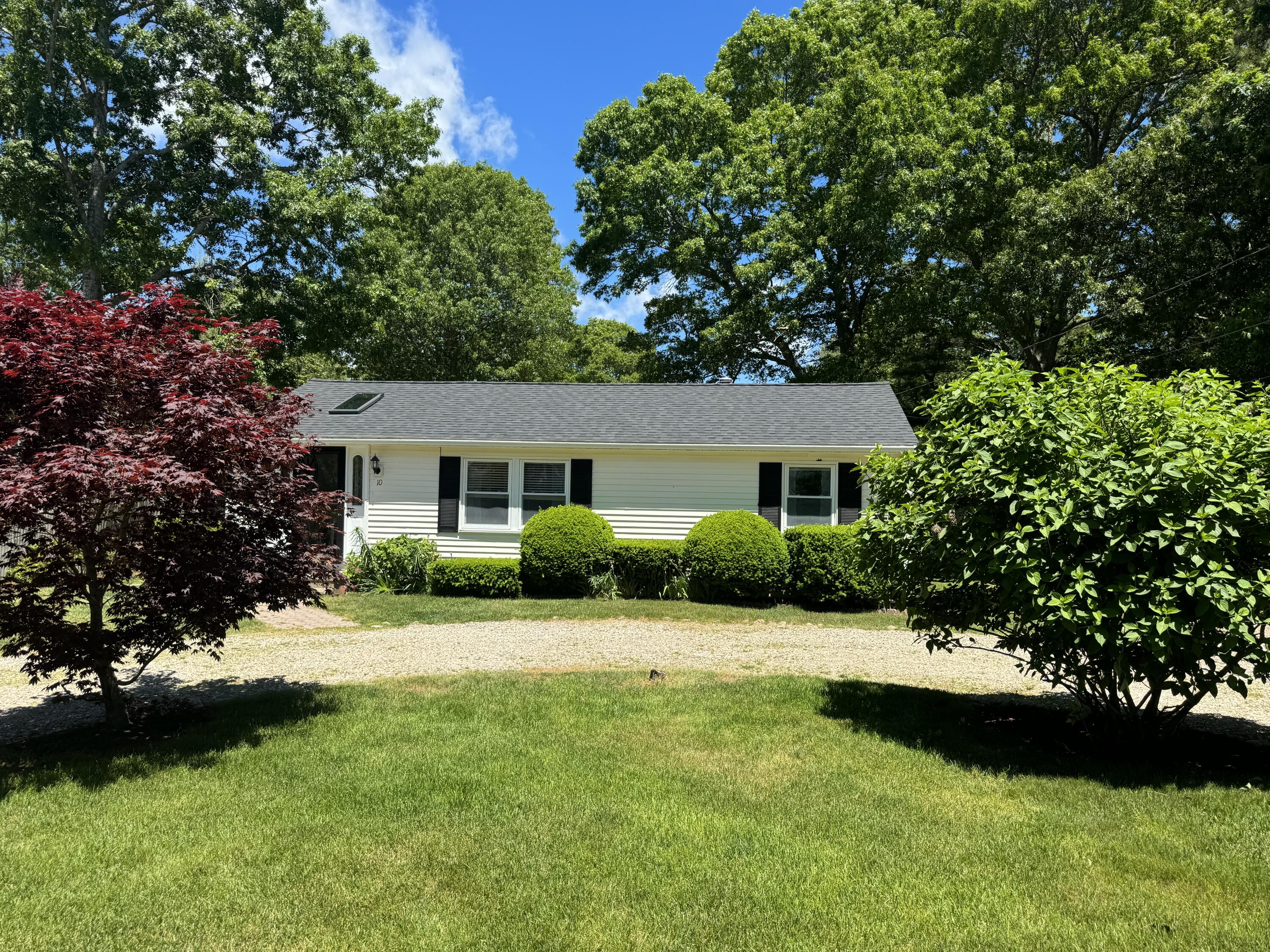 10 Sachem Drive Falmouth MA 02536