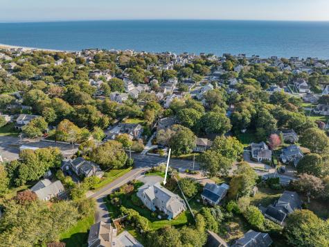 4 Wyndymere Road Harwich Port MA 02646