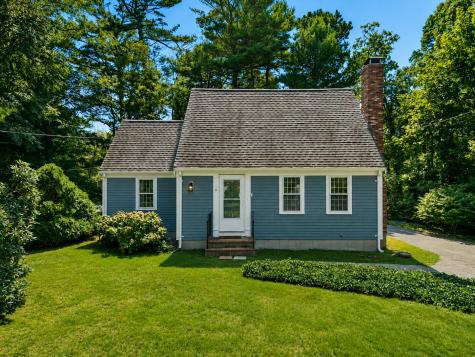 9 E Harbor Drive Teaticket MA 02536