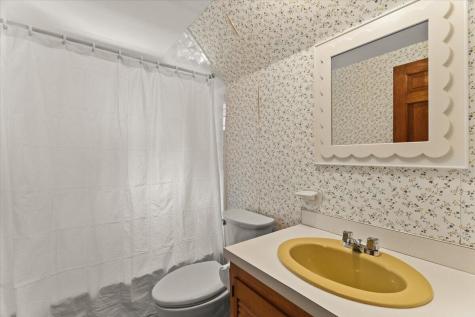 9 E Harbor Drive Teaticket MA 02536