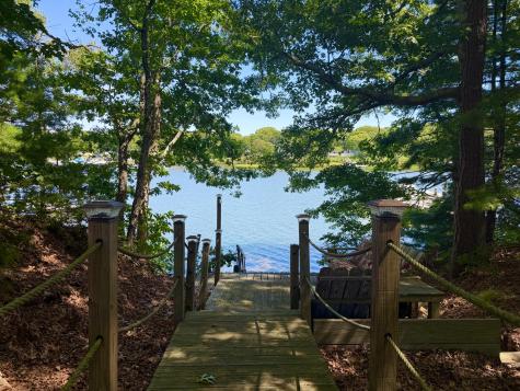 9 E Harbor Drive Teaticket MA 02536