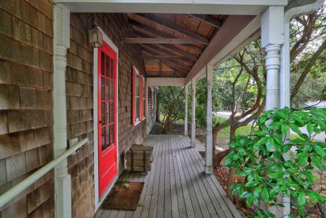49 High Street Edgartown MA 02539