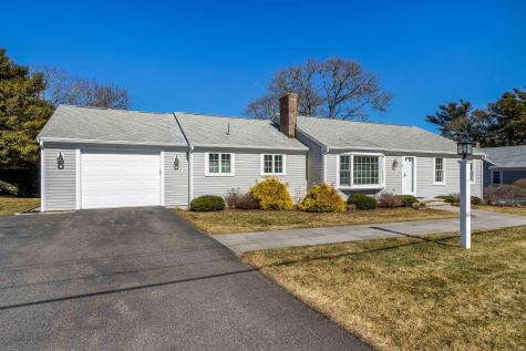 48 Early Redberry Lane Yarmouth MA 02675