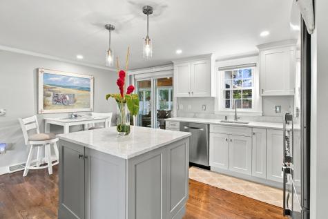 7 Spinning Brook Road South Yarmouth MA 02664