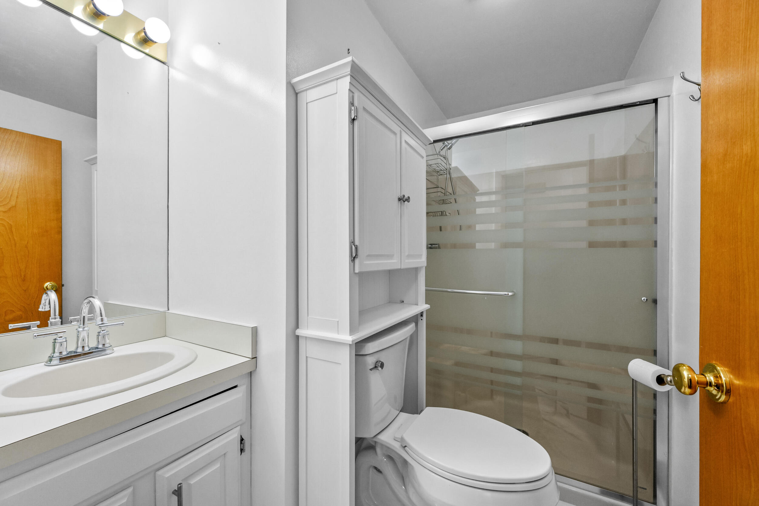 11 Elizabeth Lane West Yarmouth MA 02673