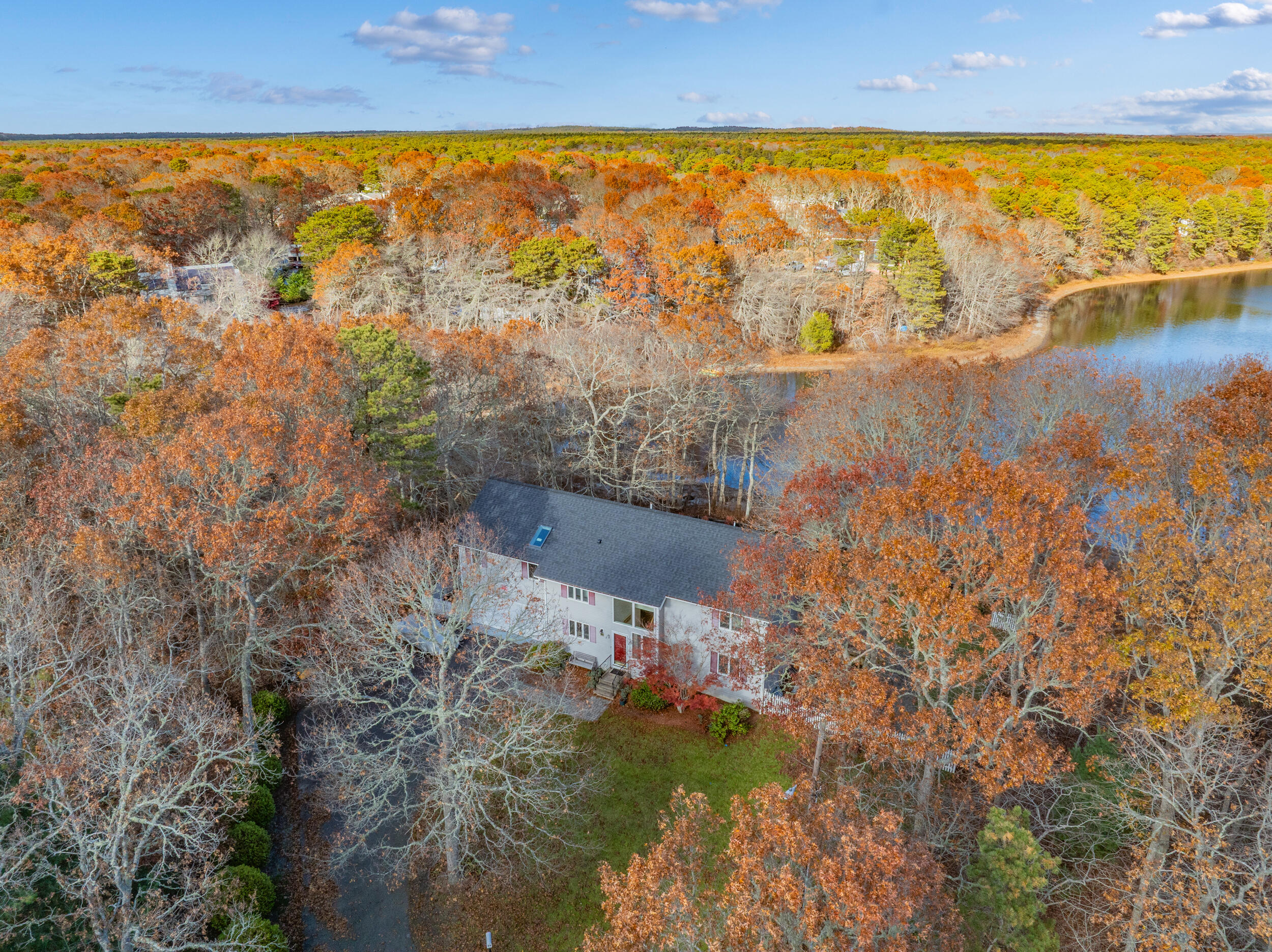 11 Elizabeth Lane West Yarmouth MA 02673