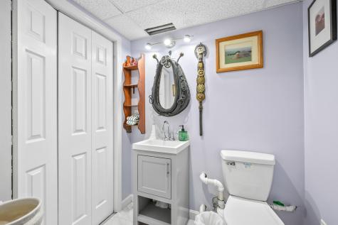 11 Elizabeth Lane Yarmouth MA 02673