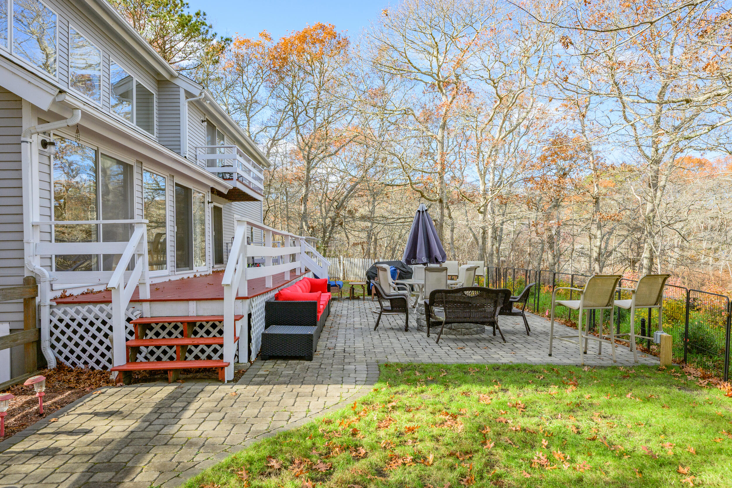 11 Elizabeth Lane West Yarmouth MA 02673
