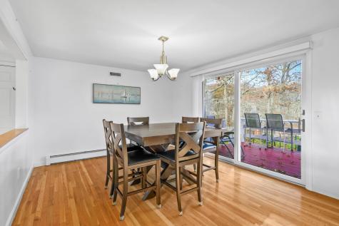 11 Elizabeth Lane Yarmouth MA 02673