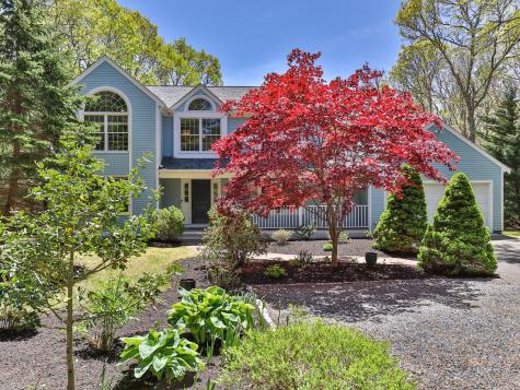 47 Little Neck Way Barnstable MA 02648