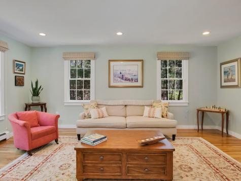 47 Little Neck Way Barnstable MA 02648