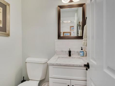 47 Little Neck Way Barnstable MA 02648