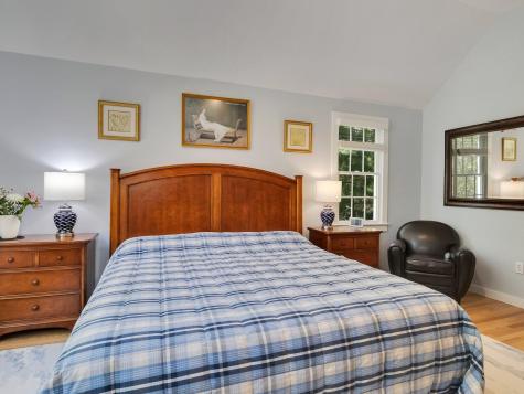 47 Little Neck Way Barnstable MA 02648