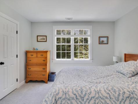 47 Little Neck Way Barnstable MA 02648