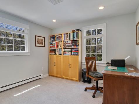 47 Little Neck Way Barnstable MA 02648