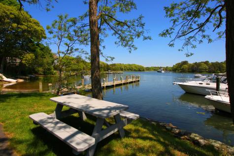 47 Little Neck Way Barnstable MA 02648