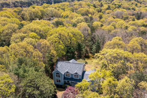 47 Little Neck Way Barnstable MA 02648