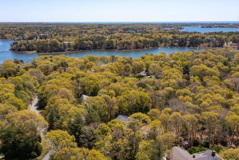 47 Little Neck Way Barnstable MA 02648