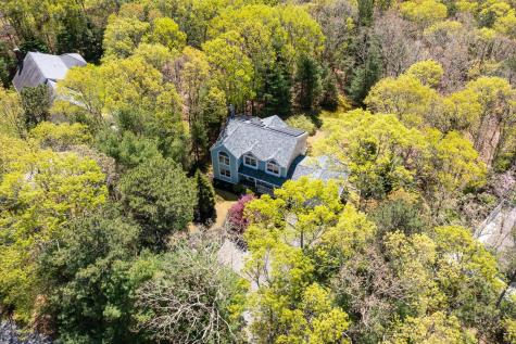 47 Little Neck Way Barnstable MA 02648