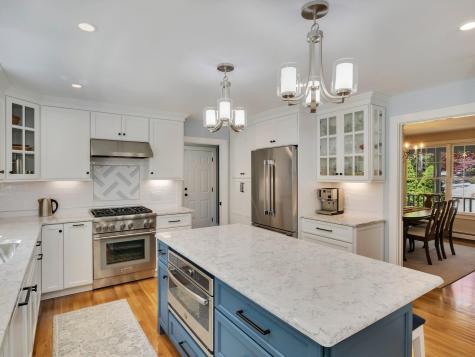 47 Little Neck Way Barnstable MA 02648