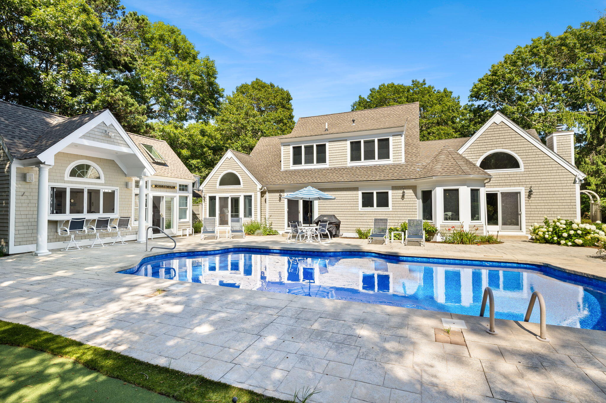 13 Driftwood Circle Mashpee MA 02649