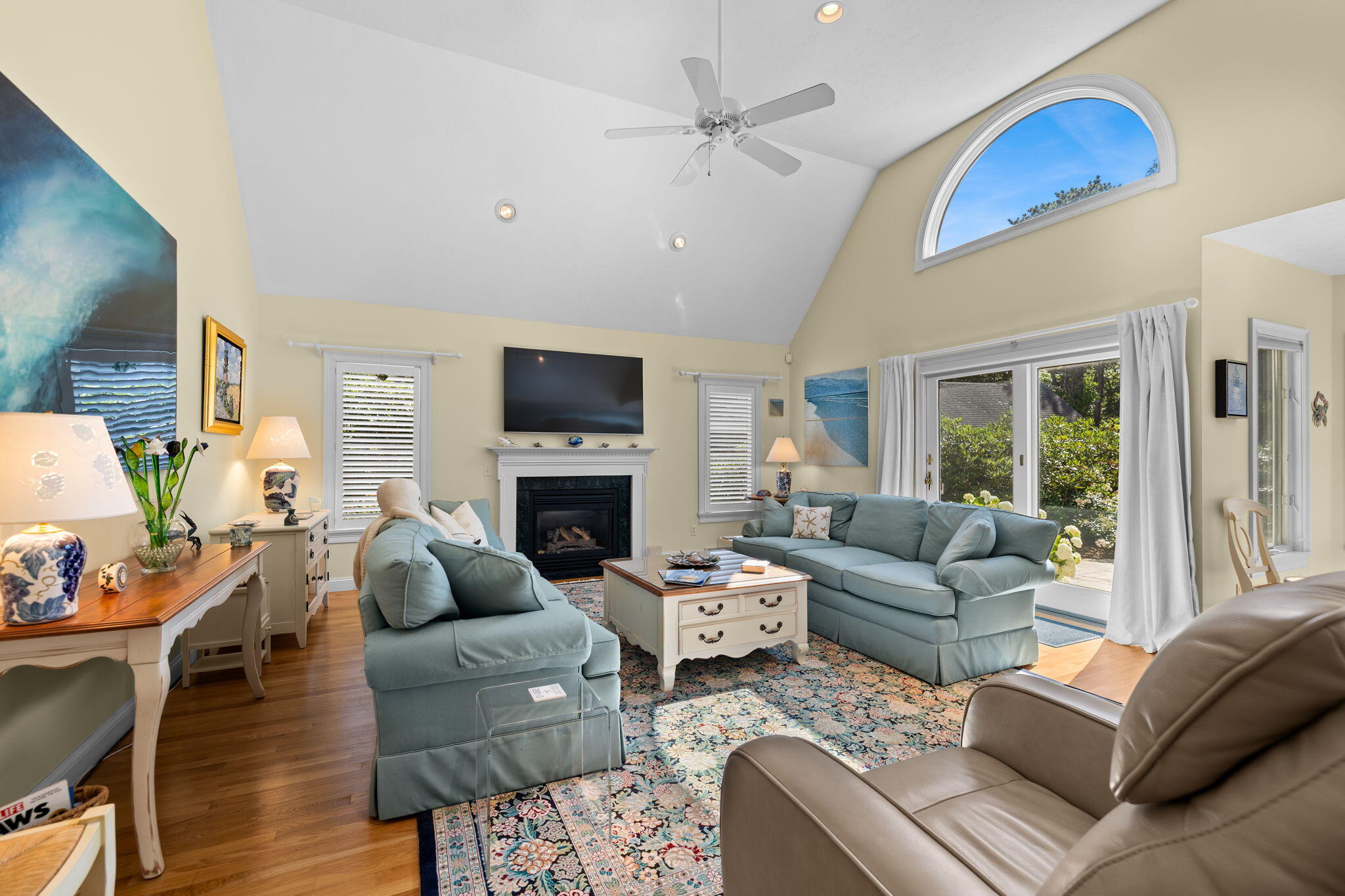 13 Driftwood Circle Mashpee MA 02649