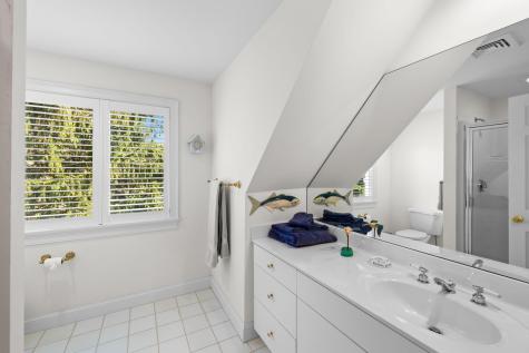 13 Driftwood Circle Mashpee MA 02649