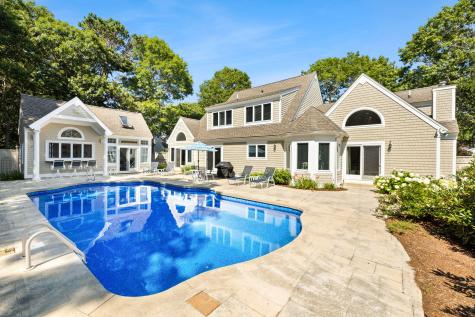 13 Driftwood Circle Mashpee MA 02649