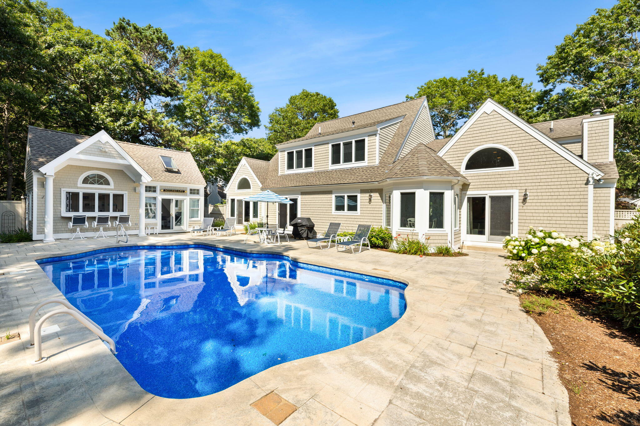 13 Driftwood Circle Mashpee MA 02649