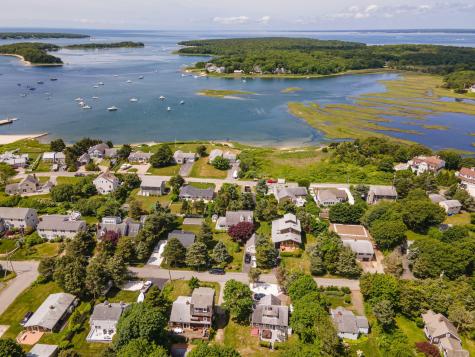 34 Kenwood Road Bourne MA 02559