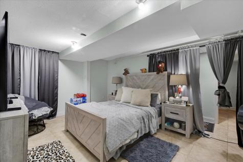 423 Lincoln Road Extension Barnstable MA 02601