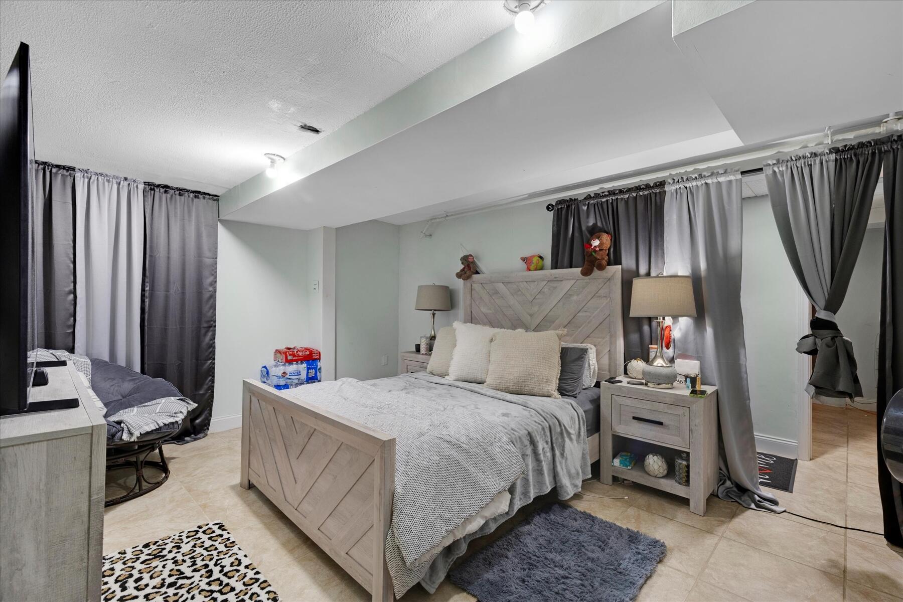 423 Lincoln Road Extension Barnstable MA 02601