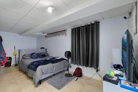 423 Lincoln Road Extension Barnstable MA 02601